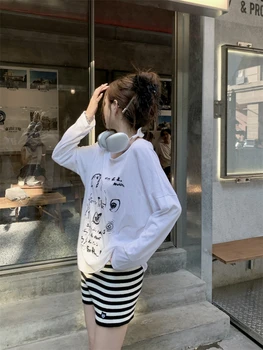 GBG3692 Yaz Kore 2023 Yeni Moda Gevşek Baskı Tasarım Anlayışı Rahat ve Benzersiz uzun Kollu tişört Üst Kadınlar için